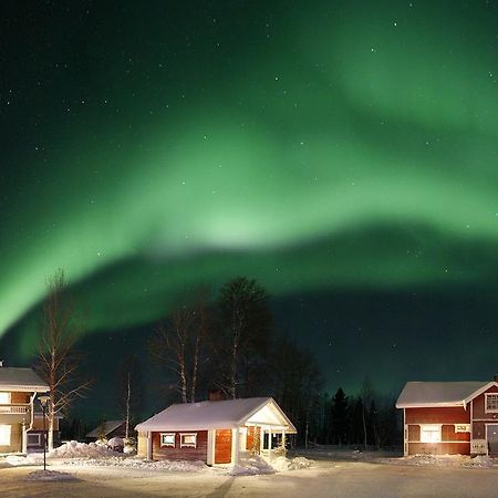 Hotel Loma-Paksu Köngäs Exteriér fotografie