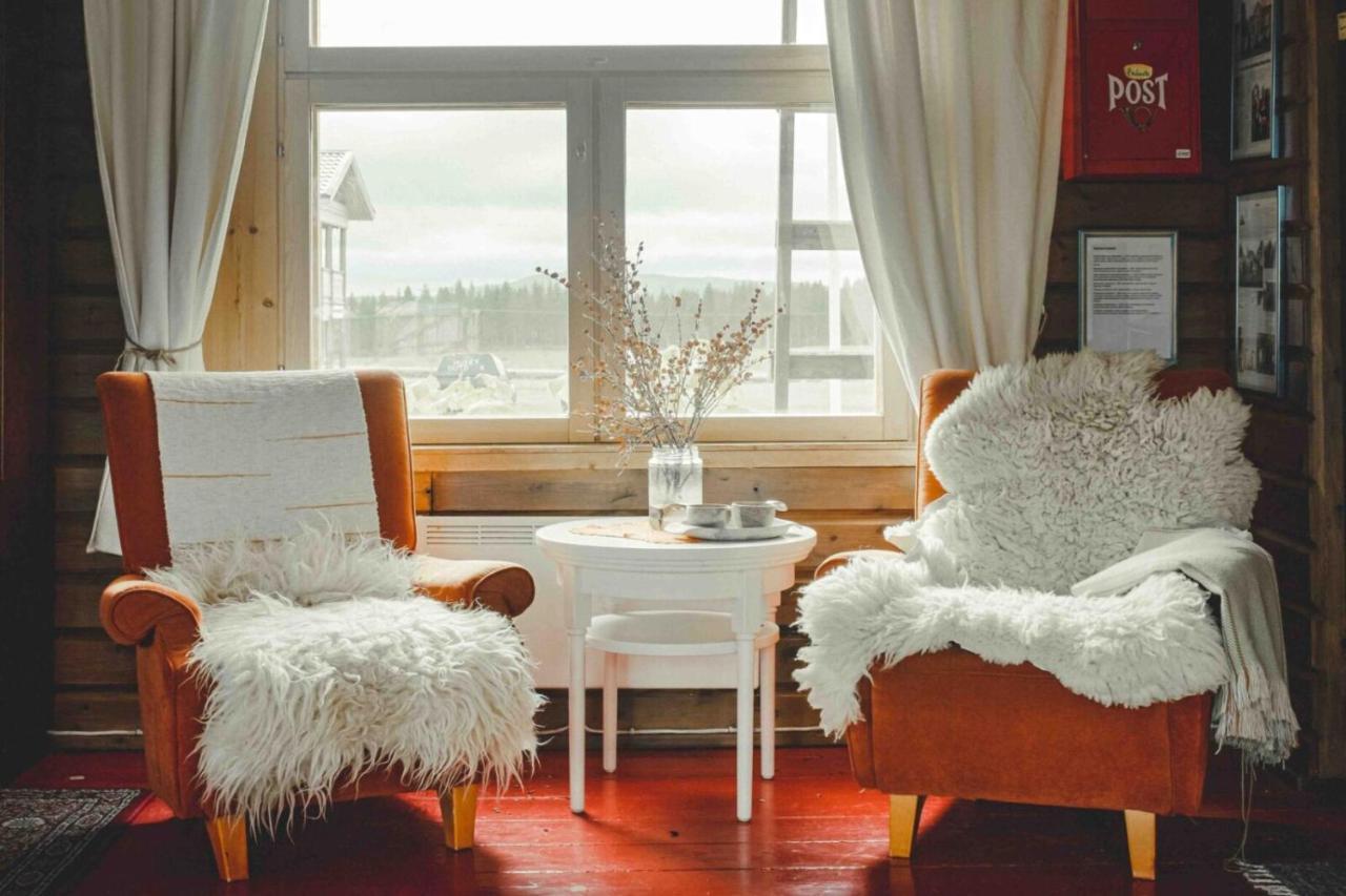 Hotel Loma-Paksu Köngäs Exteriér fotografie