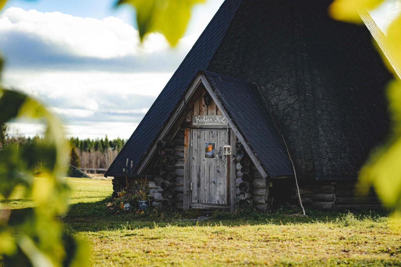 Hotel Loma-Paksu Köngäs Exteriér fotografie